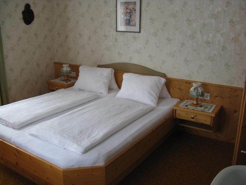 Haus Pfarrkirchner Apartment Mauterndorf  Room photo